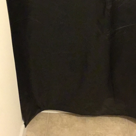 Distinctive Shower Curtain - Picture 6 of 7